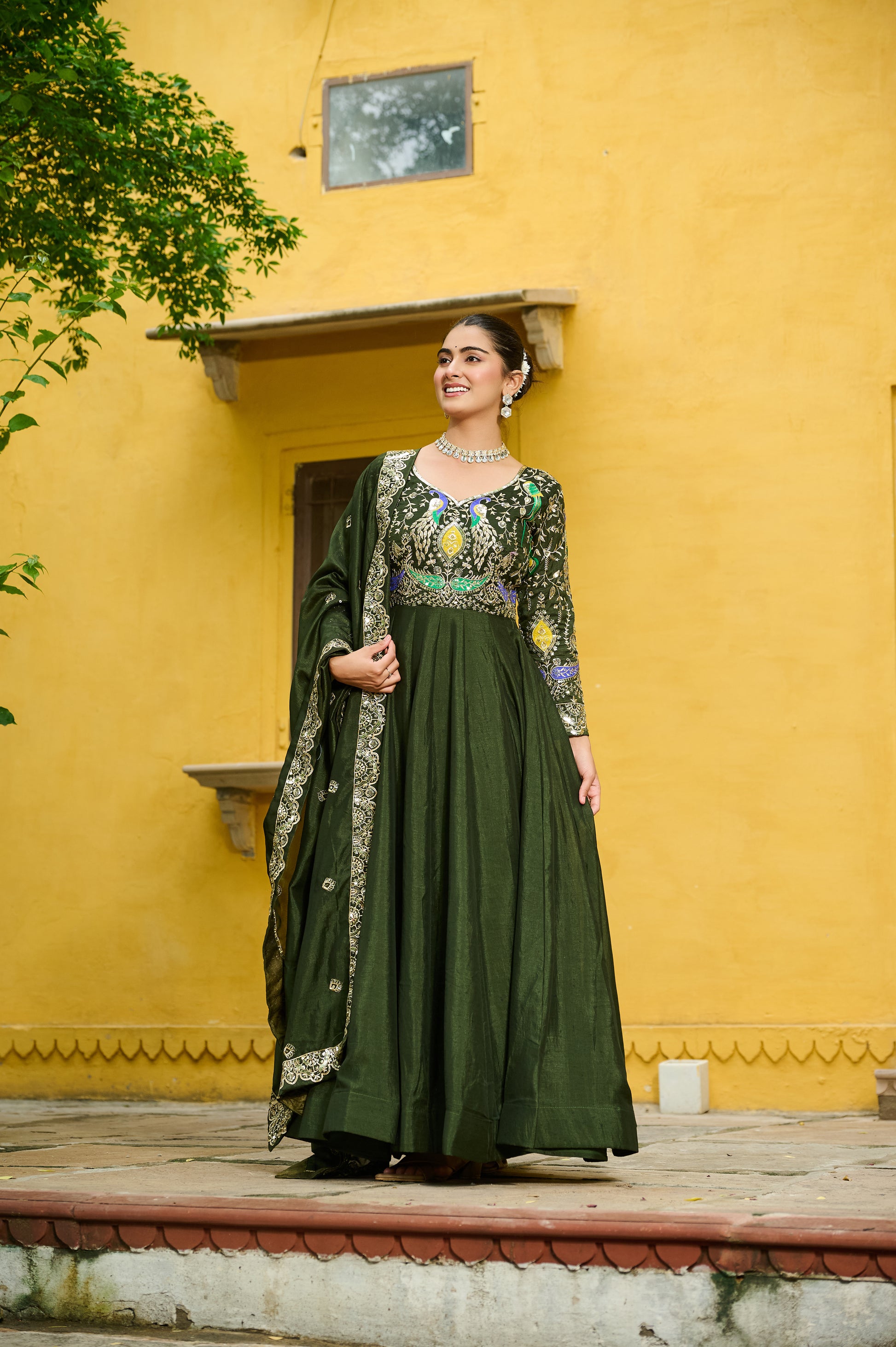 Women Silk Green Sequence embroidery work Kurta Set