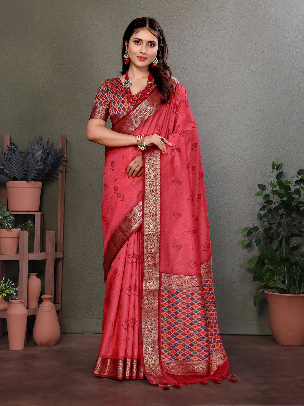 Red Banarasi Silk Saree with Unstitched Blouse