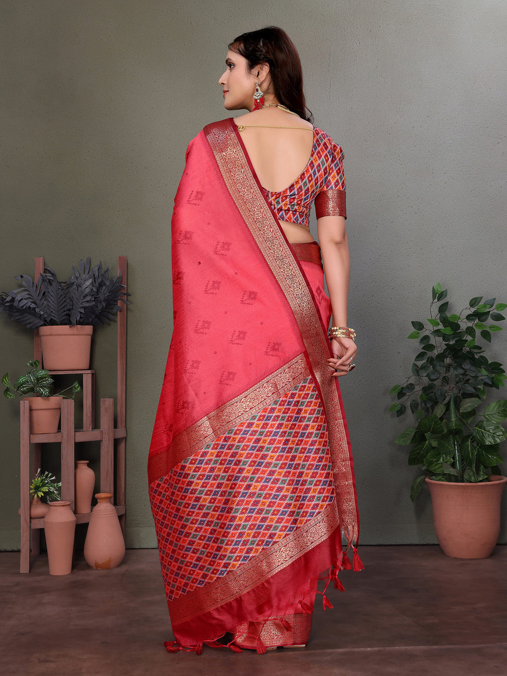 Red Banarasi Silk Saree with Unstitched Blouse