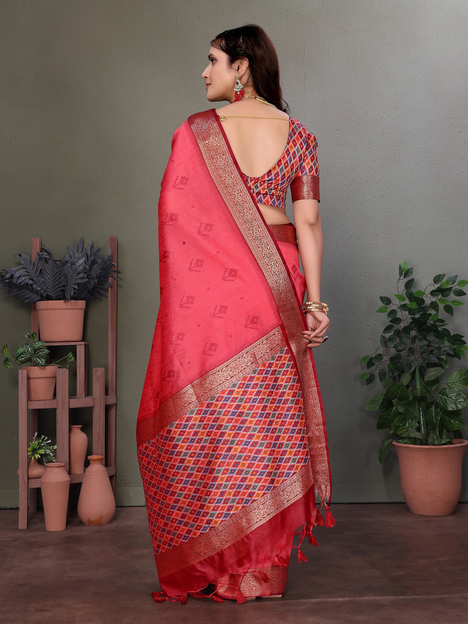 Red Banarasi Silk Saree with Unstitched Blouse