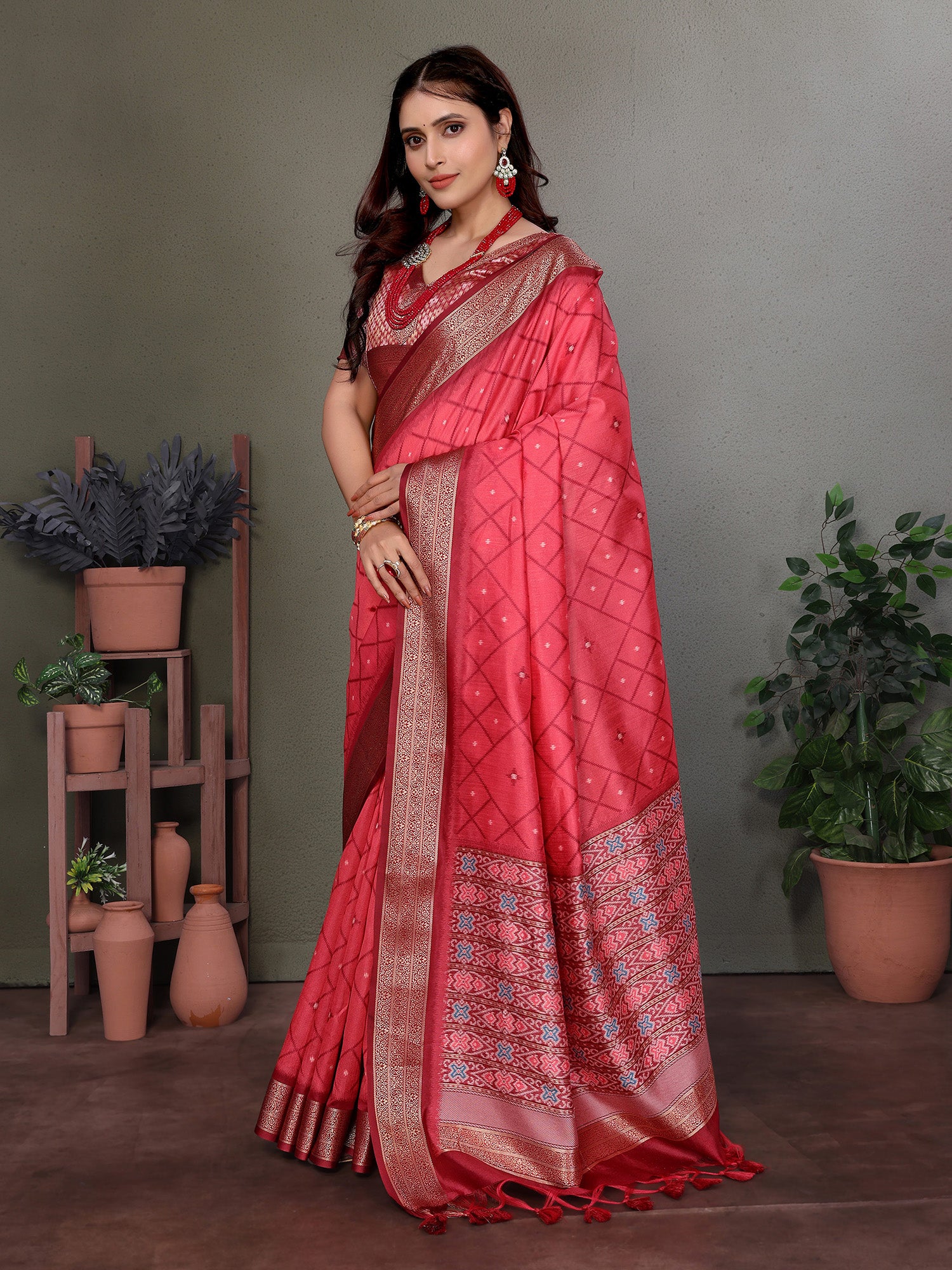 Red Banarasi Silk Saree with Unstitched Blouse