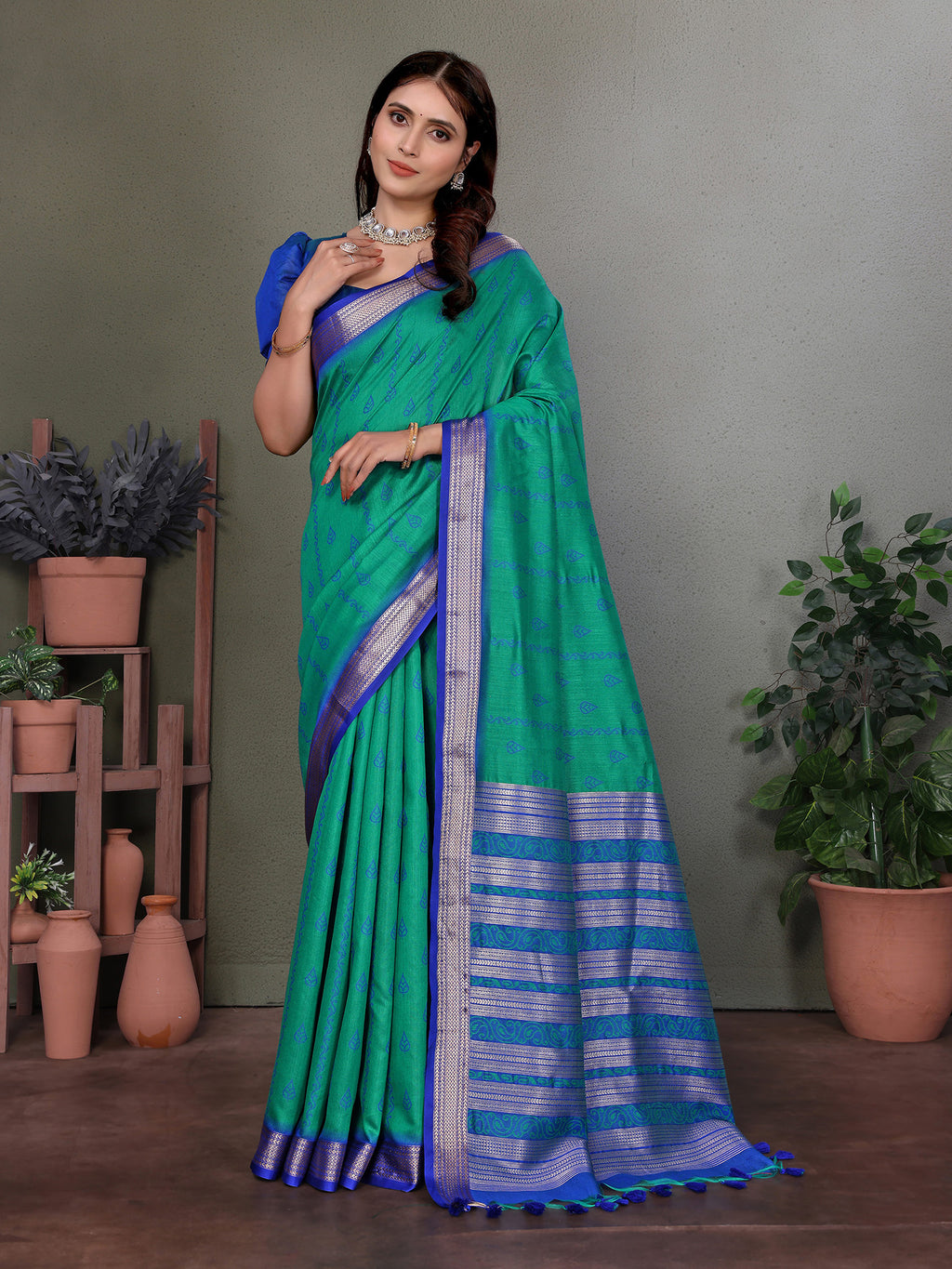 Green Banarasi Silk Saree with Unstitched Blouse