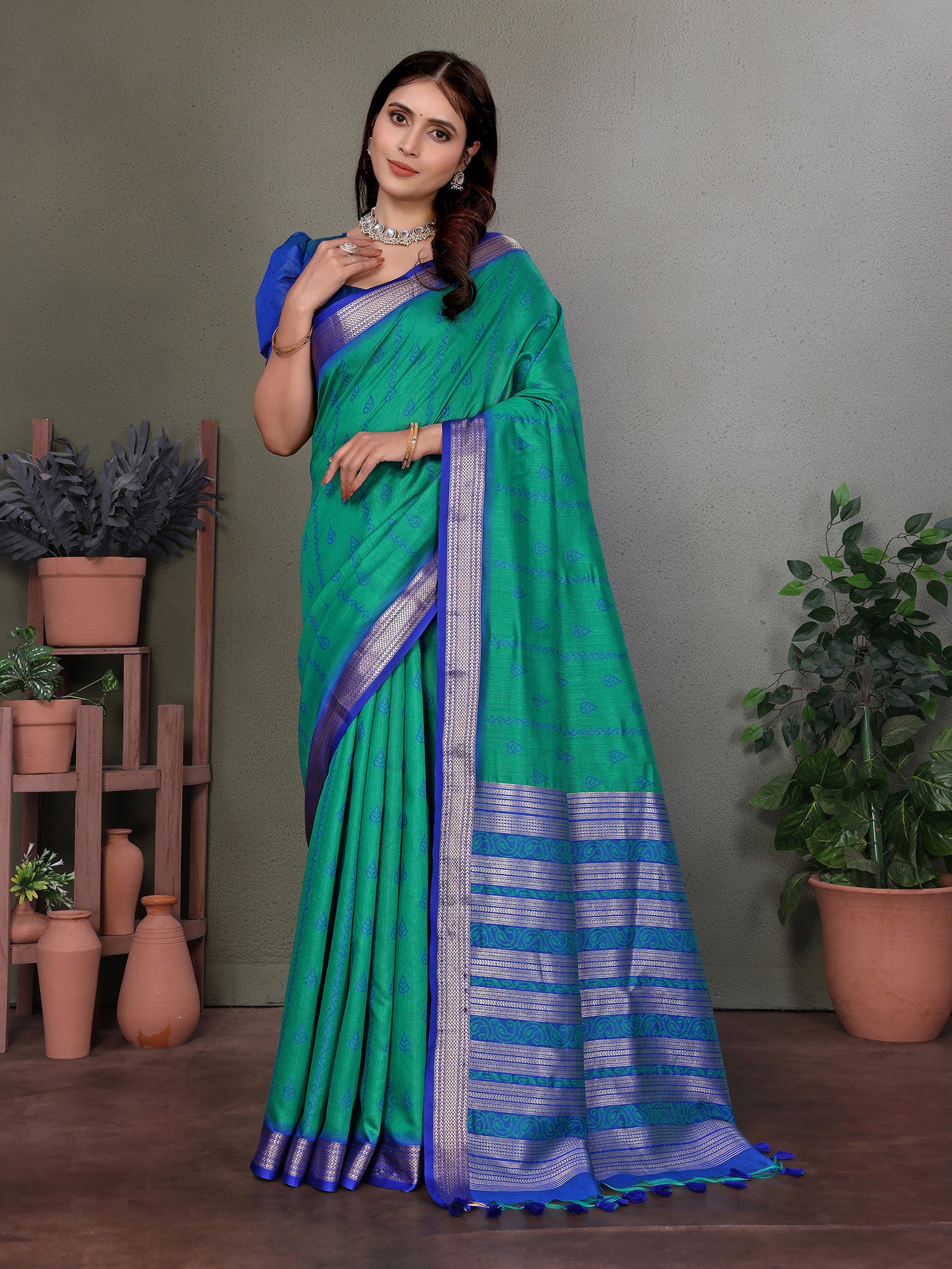 Green Banarasi Silk Saree with Unstitched Blouse