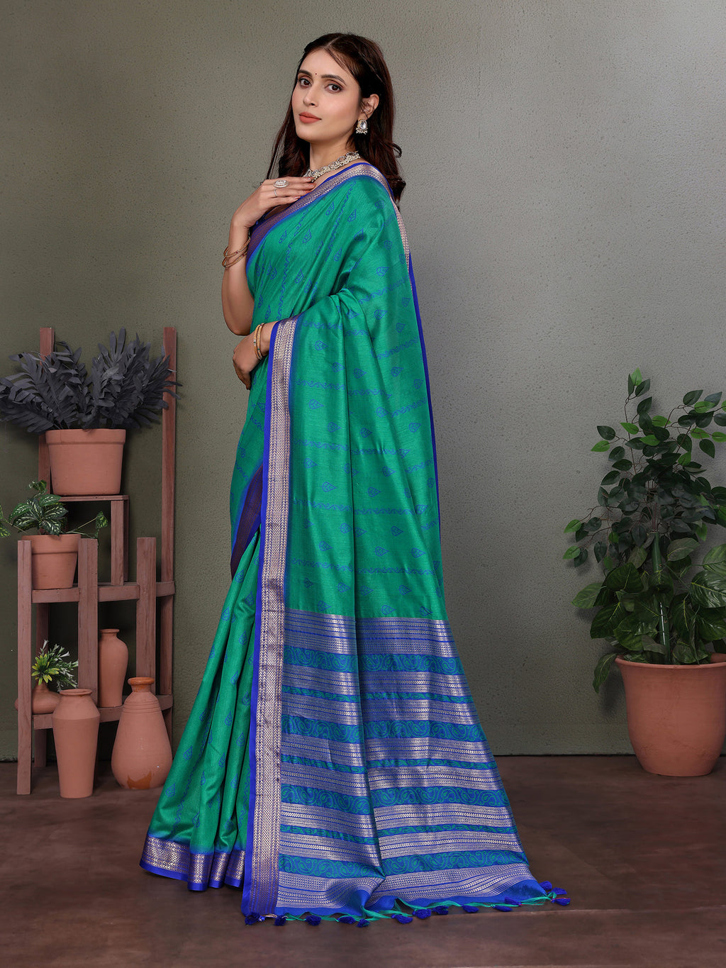 Green Banarasi Silk Saree with Unstitched Blouse