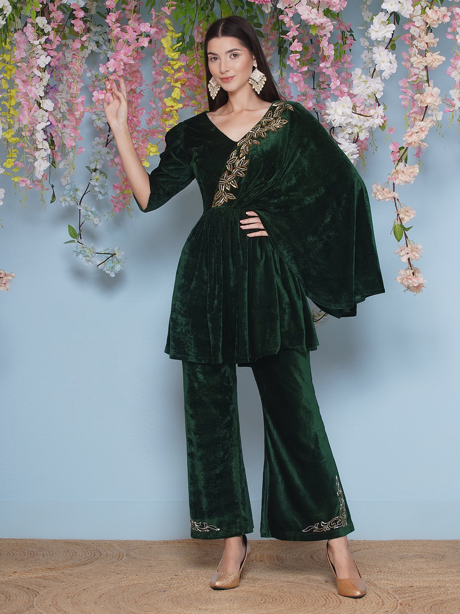 Women Green Velvet Hand Embellished Set