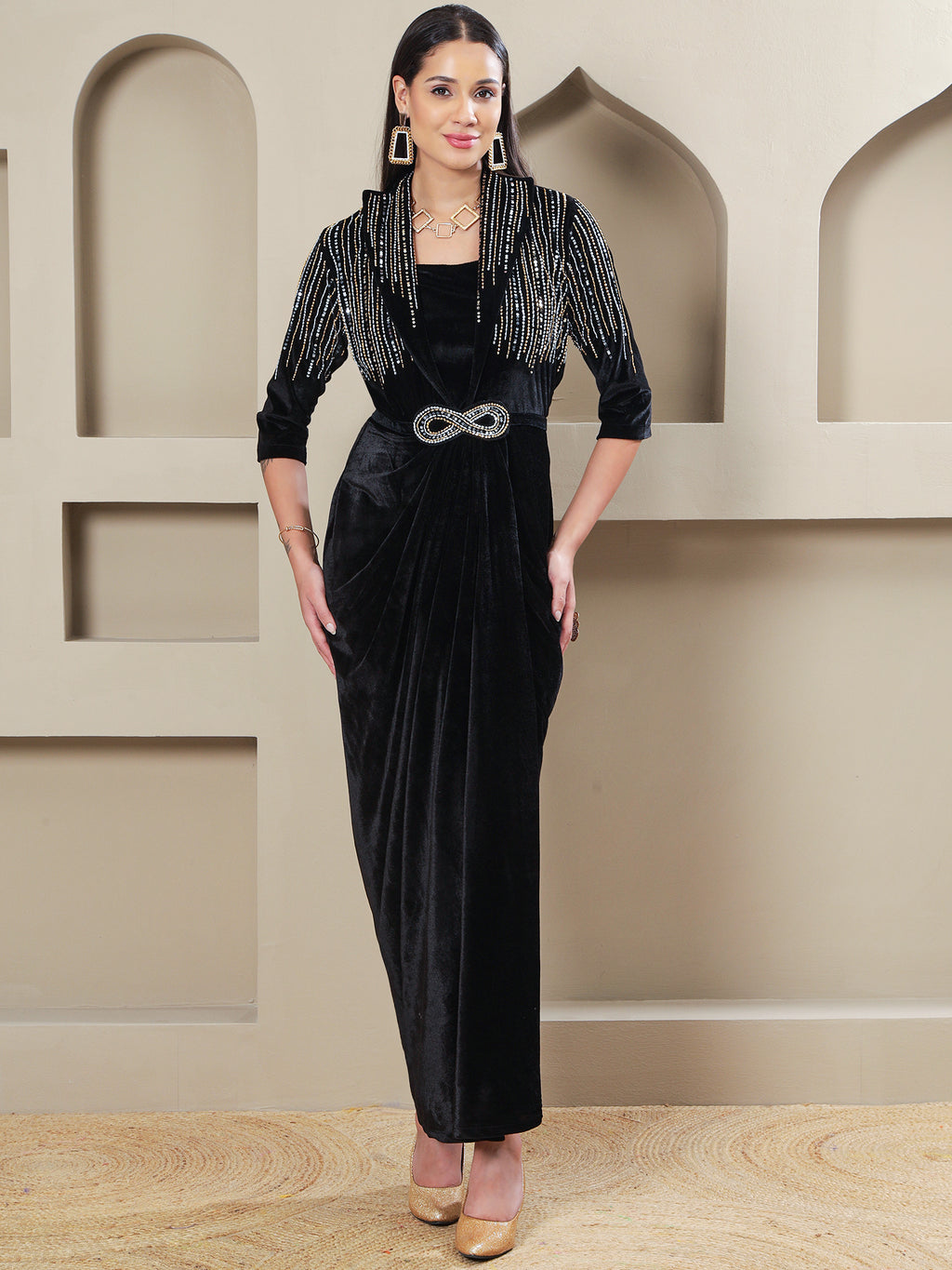 Women BLACK VELVET 3 PCS GOWN