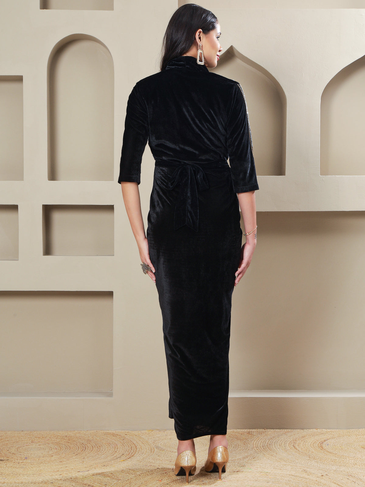Women BLACK VELVET 3 PCS GOWN