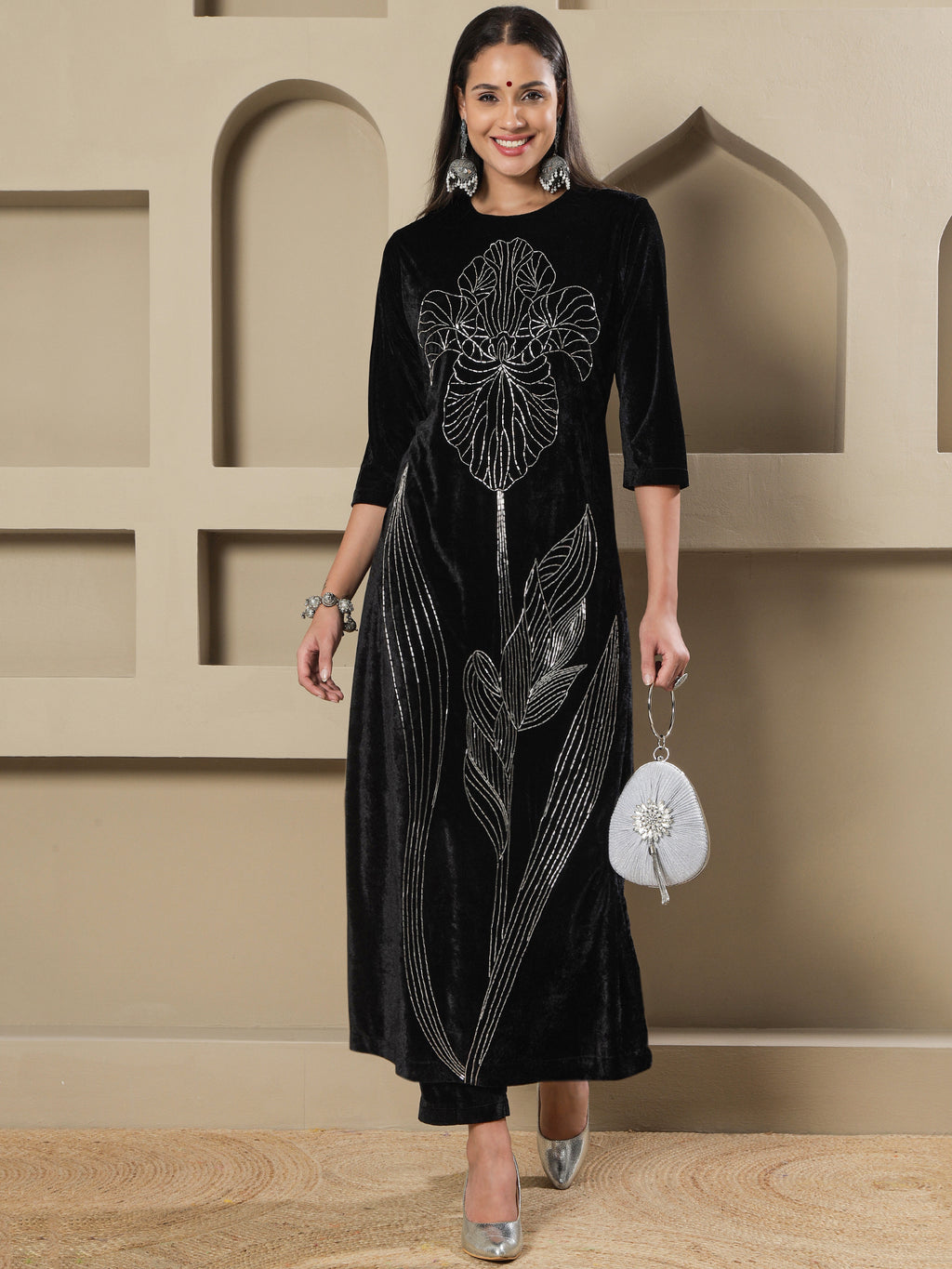 Women BLACK VELVET HAND EMBELLISHED LONG KURTA WITH PANTS