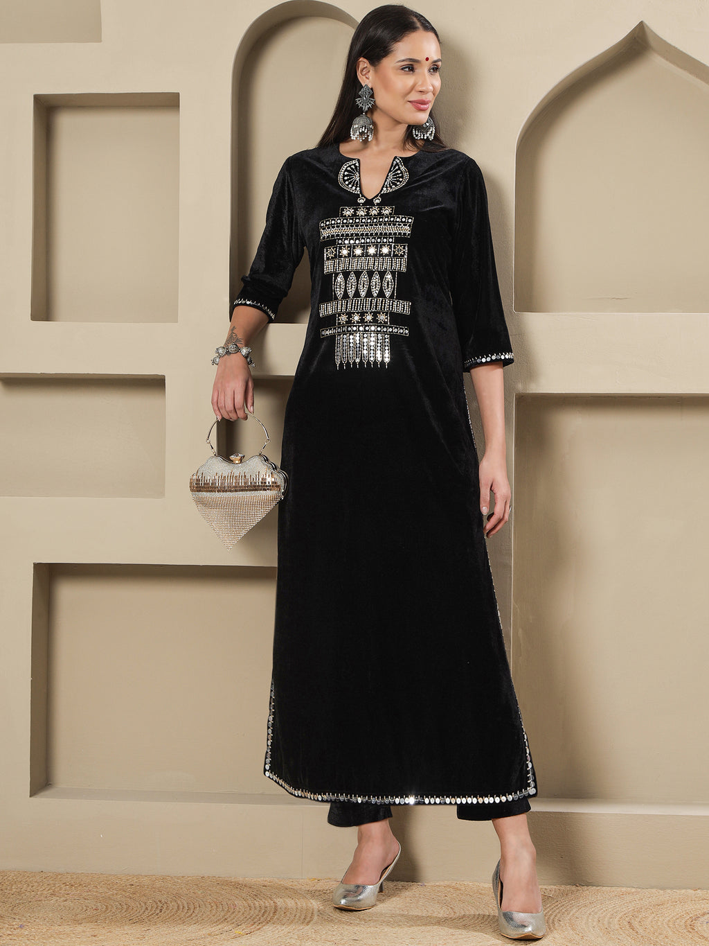 Women BLACK VELVET HAND EMBELLISHED LONG KURTA WITH PANTS