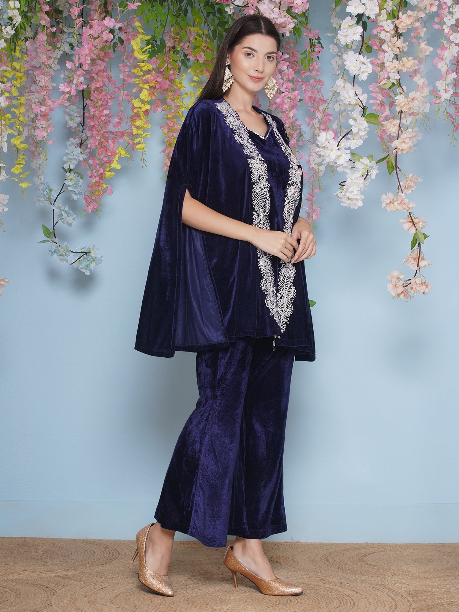 Women Navy Blue Velvet Cape Set