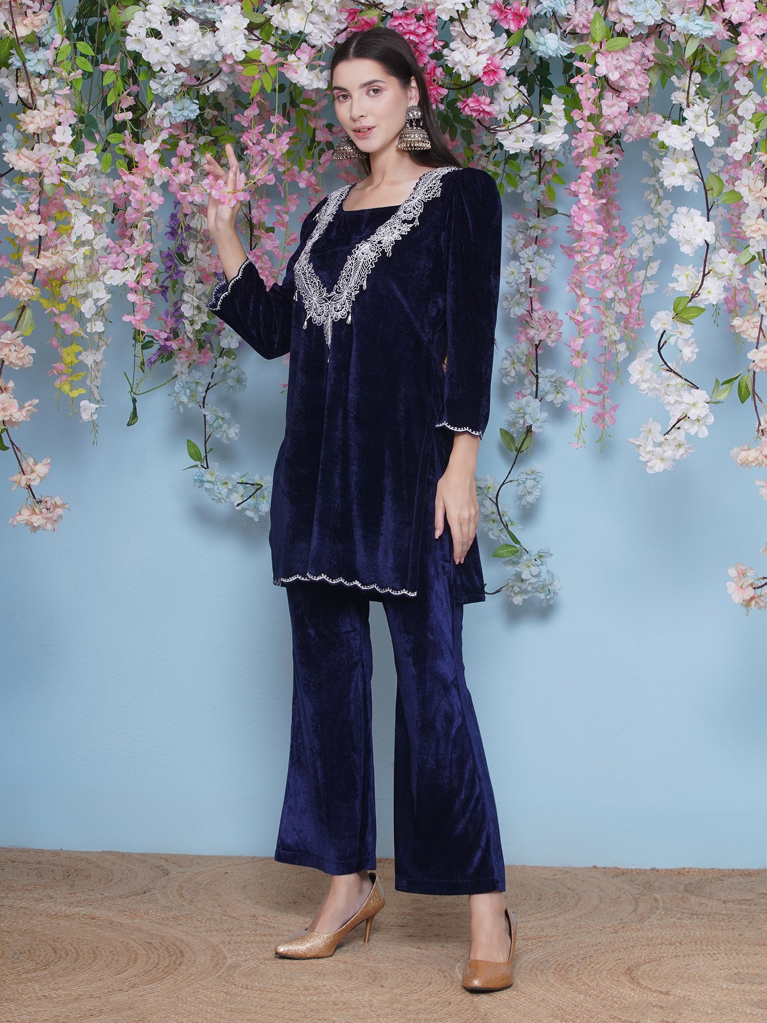 Women Navy Blue Coord Set with inner