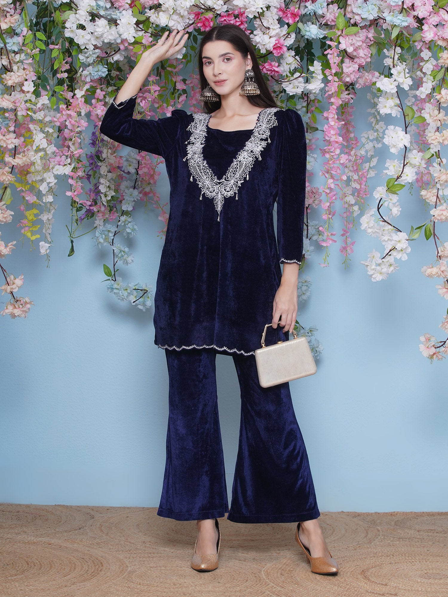 Women Navy Blue Coord Set with inner