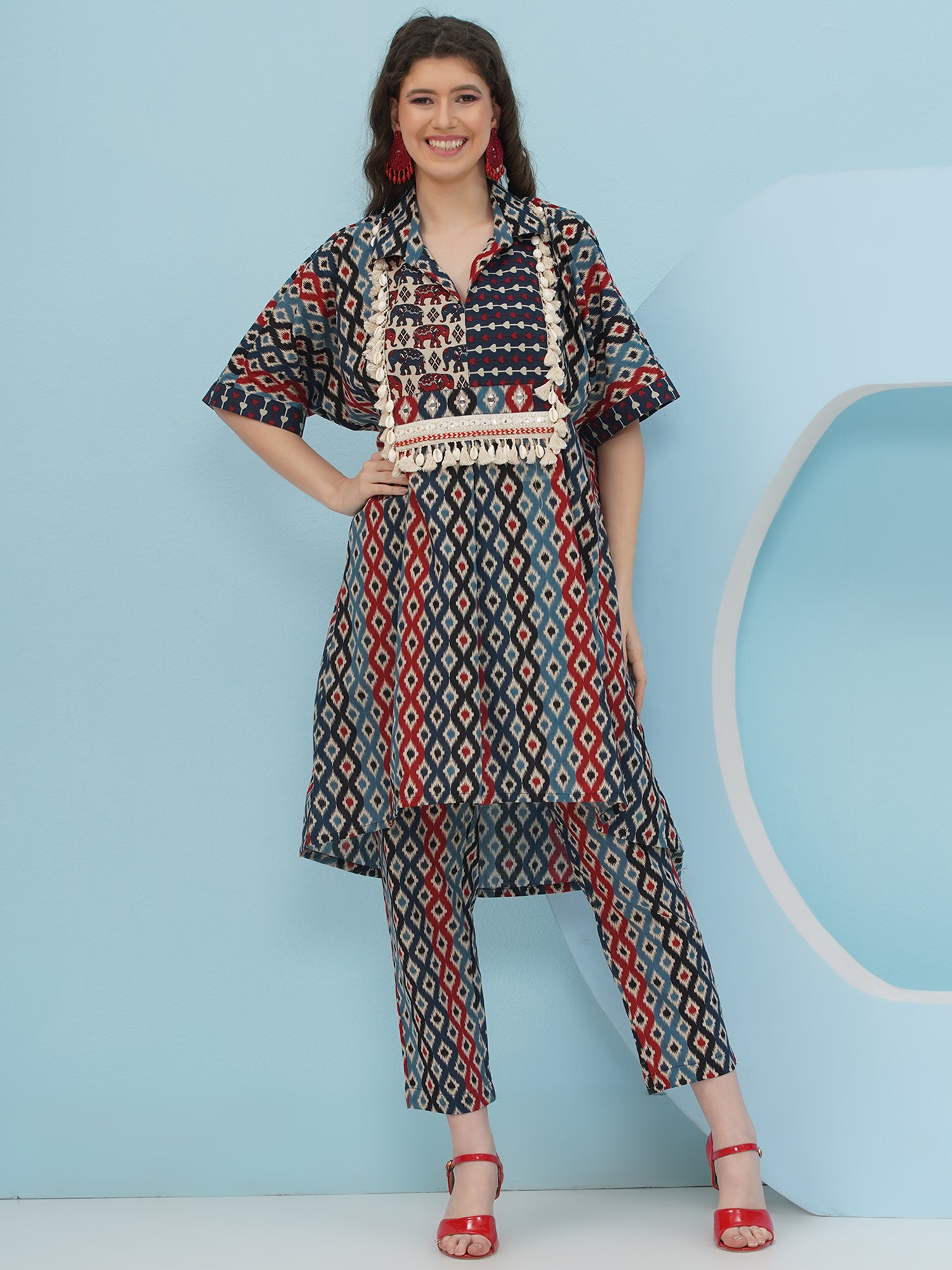 Embellishment Ikkat Kaftan Set