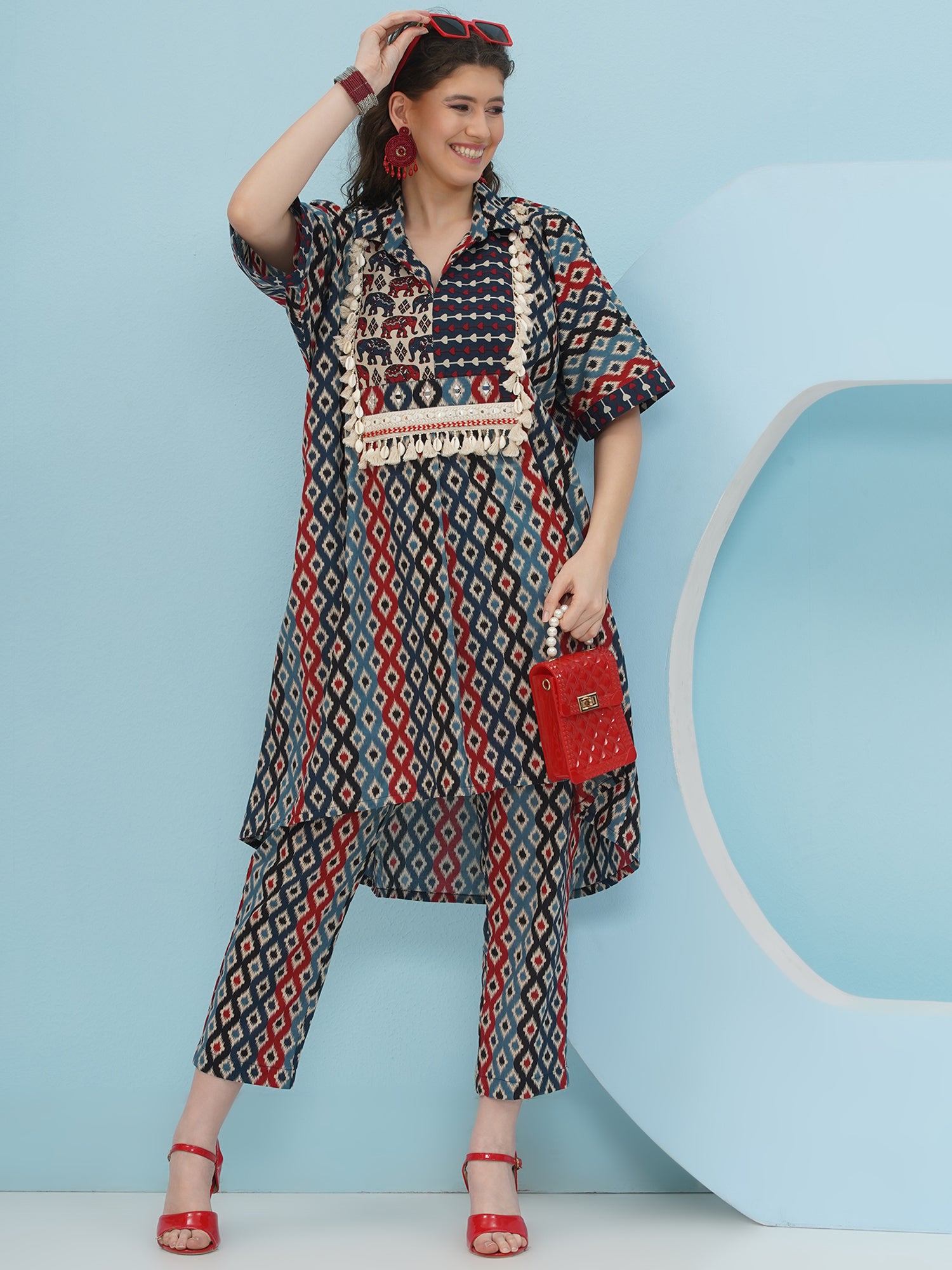 Embellishment Ikkat Kaftan Set