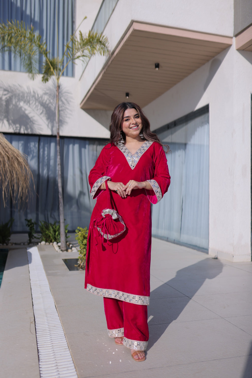 Women Rani Pink Velvet With Zari Embroidered & Real Mirror Work Kurta Set with Batwa
