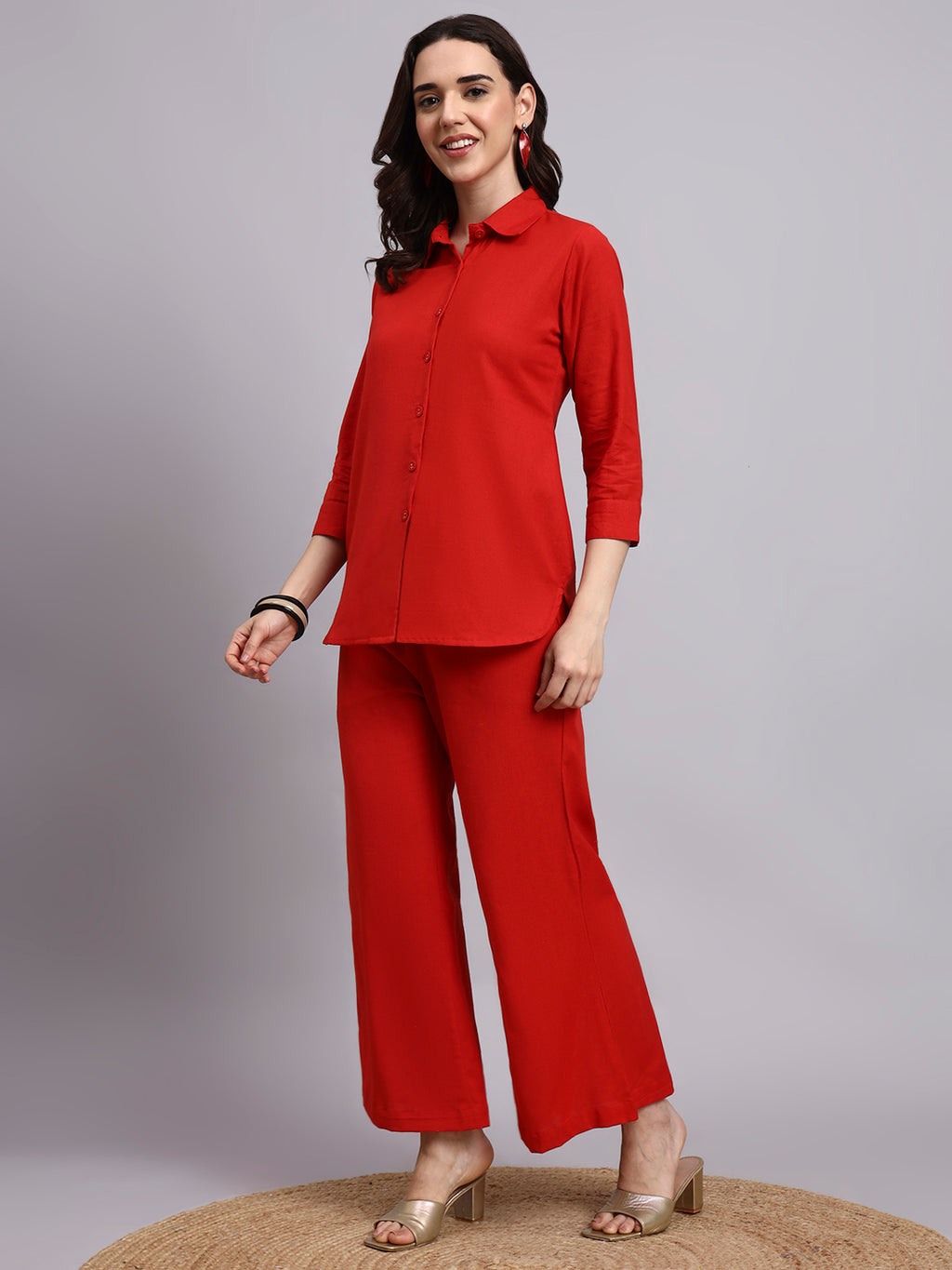 Women Red Plain Cotton Shirt & Shorts
