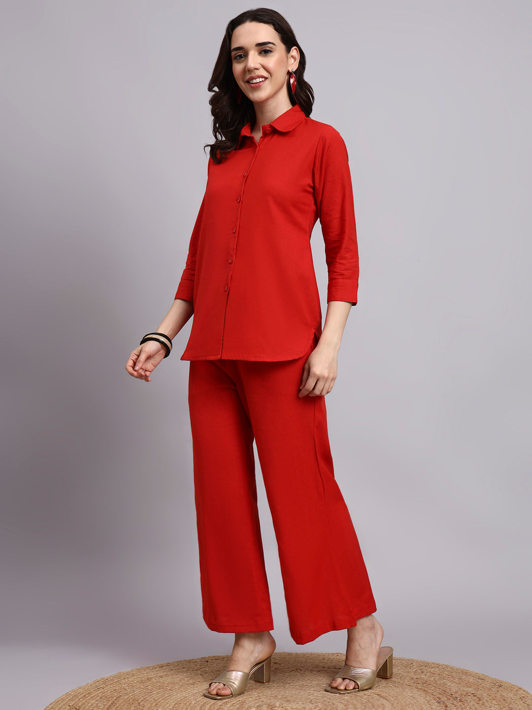 Women Red Plain Cotton Shirt & Shorts