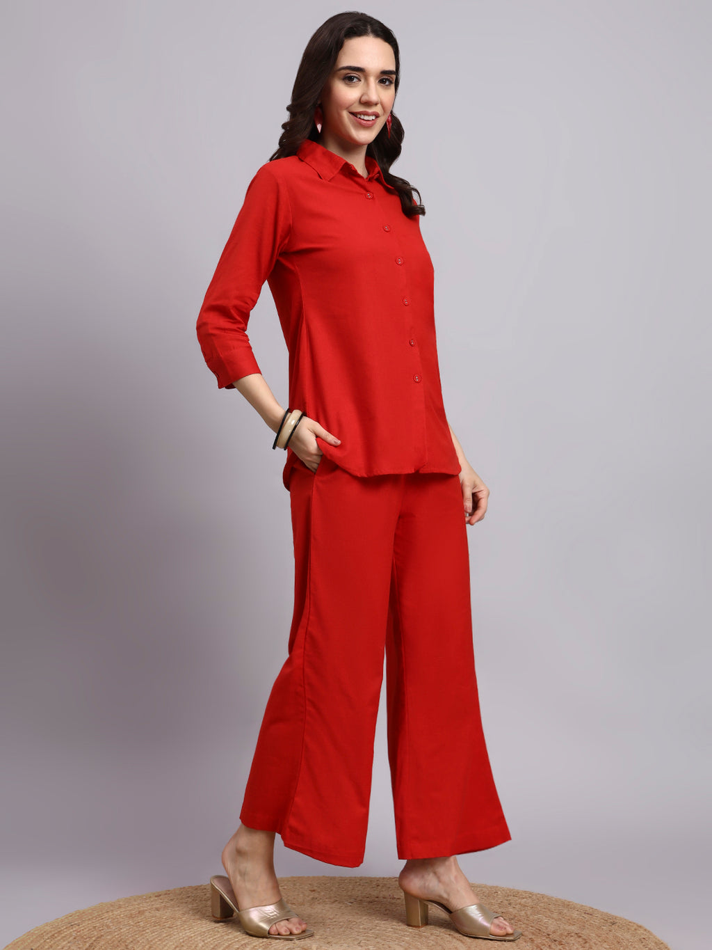 Women Red Plain Cotton Shirt & Shorts