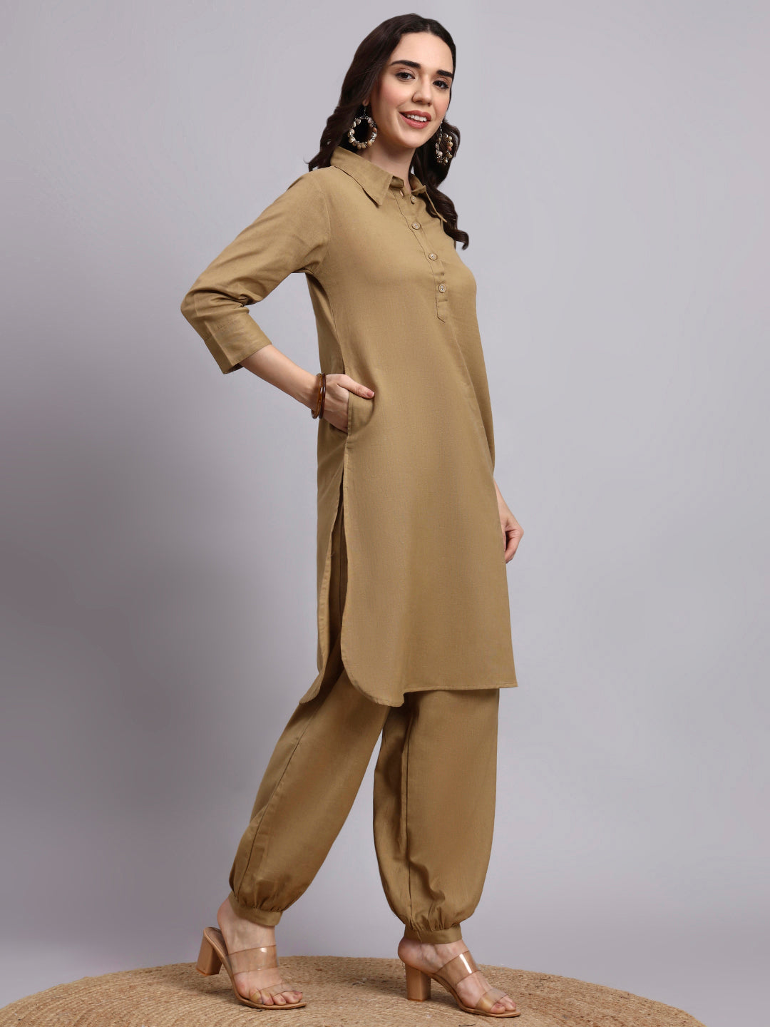 Women Khaki Plain Cotton flex Kurta pant set