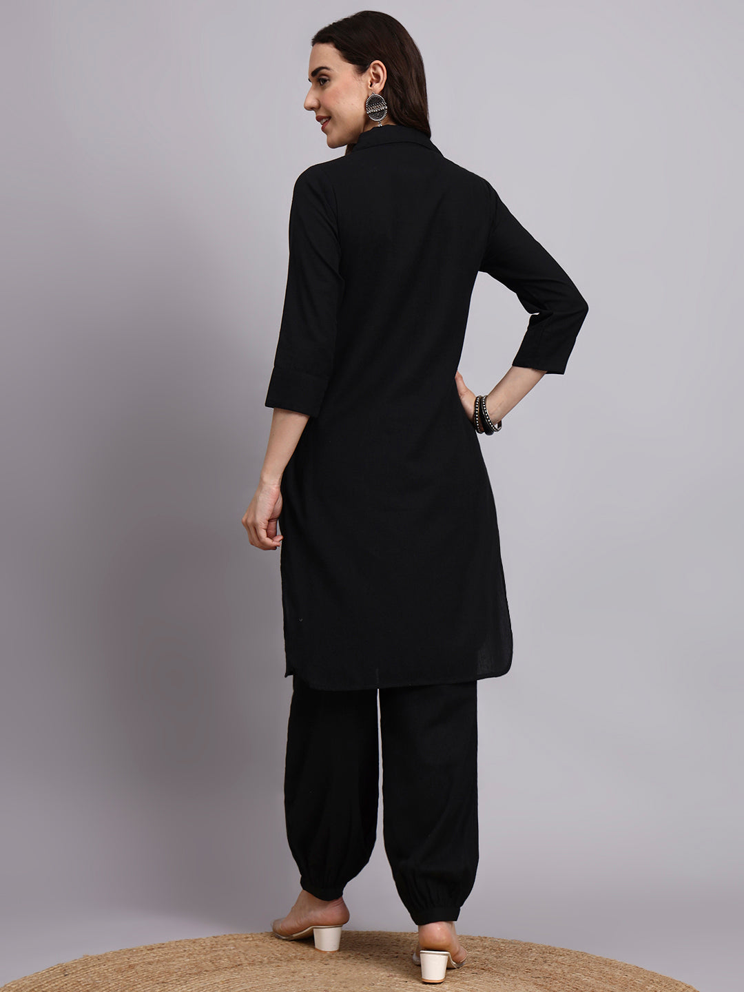 Women Black Plain Rayon Kurta & Dhoti Pants