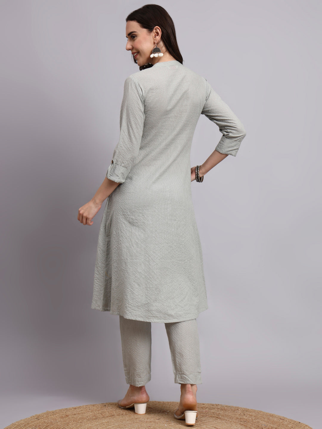 Women Grey Plain Cotton katha Kurta pant set