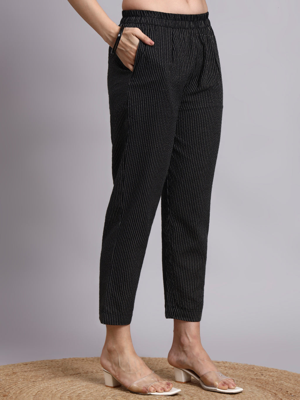 Women Black Plain Cotton katha Kurta pant set