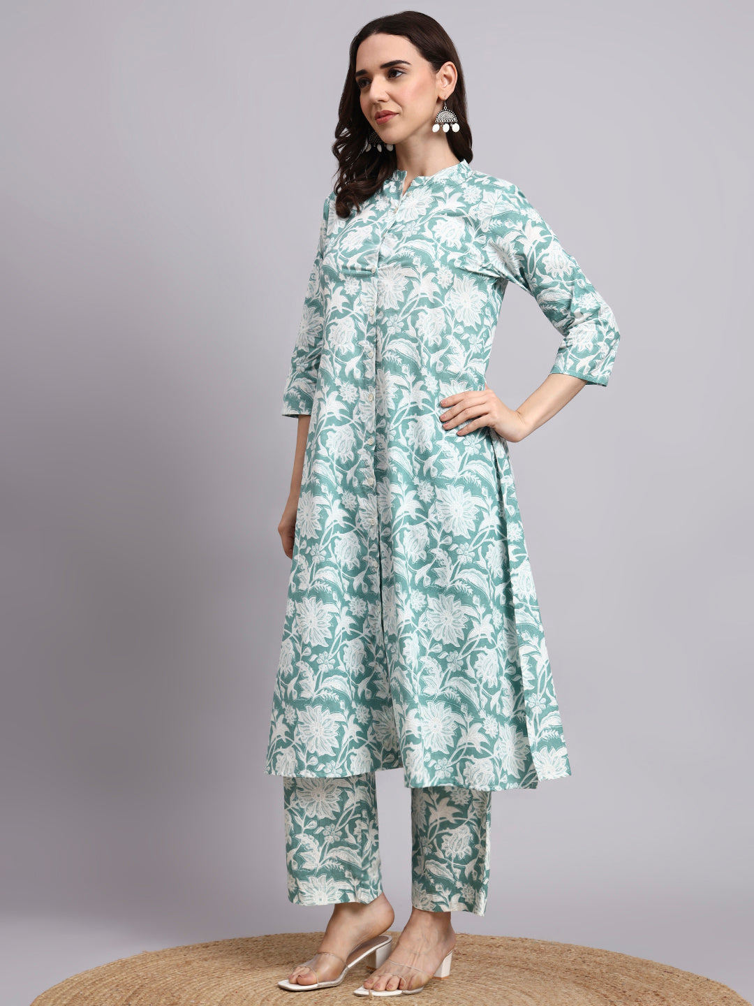 Women Green Printed Cotton Kurta pant set