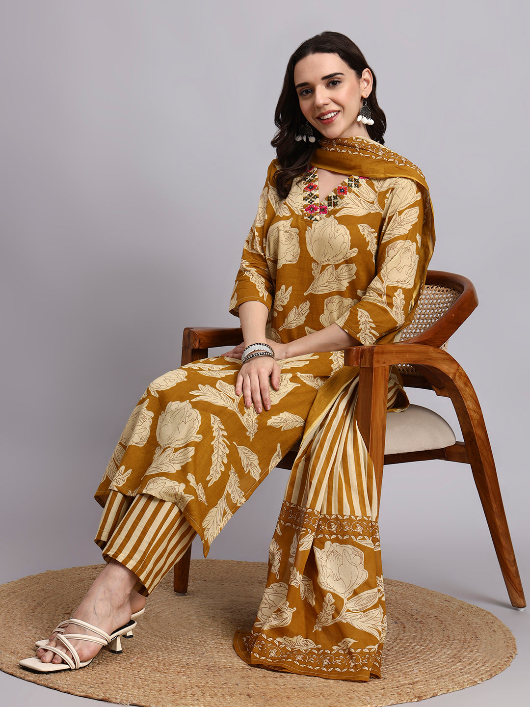 Women Mustard Printed Cotton kurta pant dupatta set