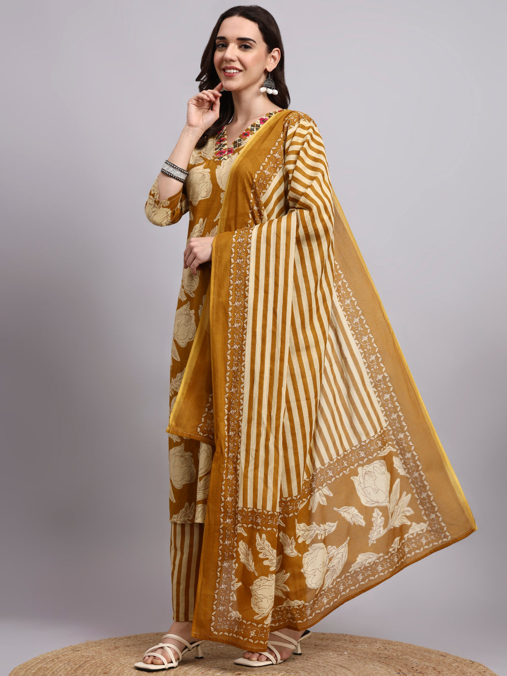 Women Mustard Printed Cotton kurta pant dupatta set