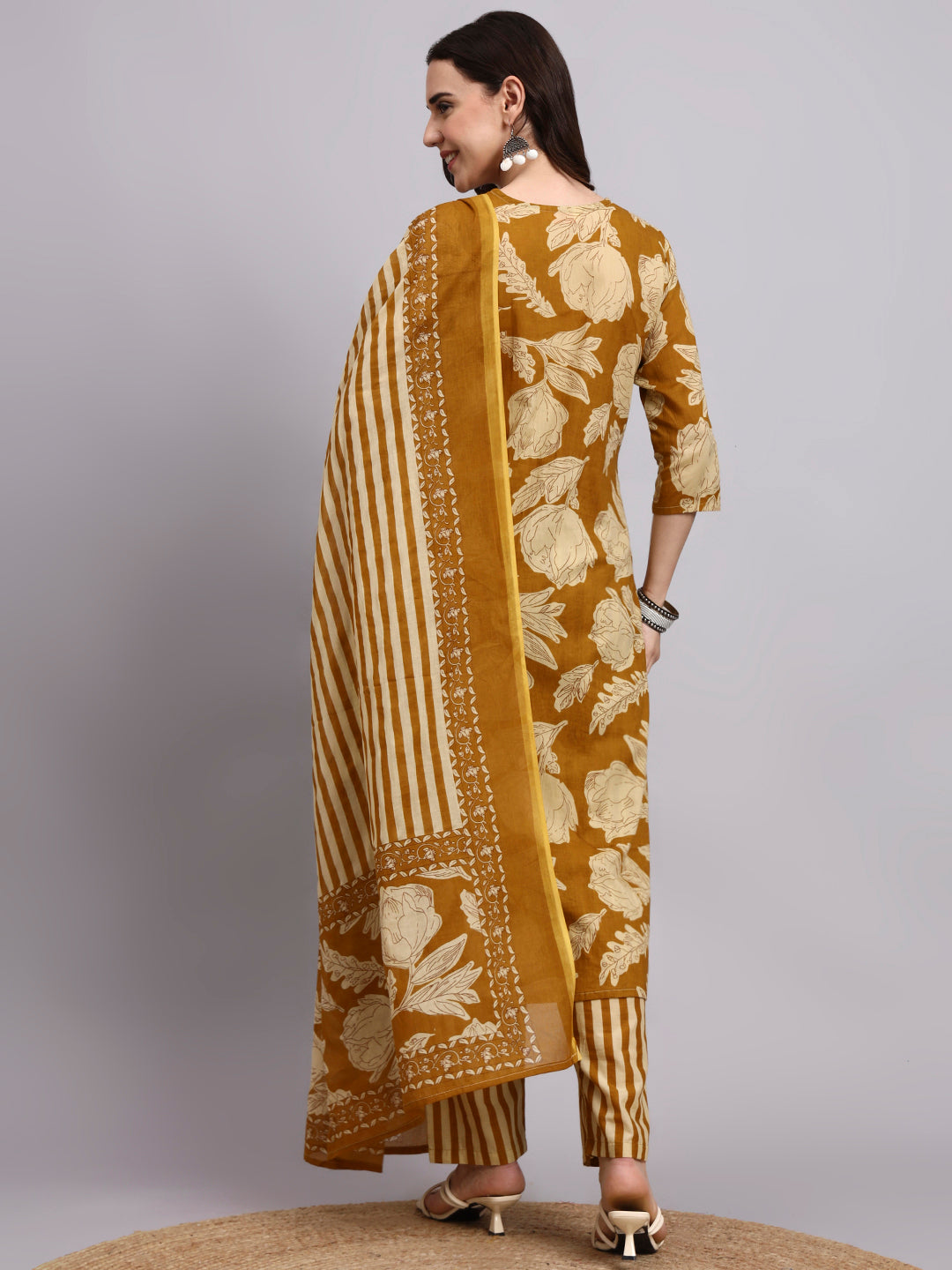 Women Mustard Printed Cotton kurta pant dupatta set