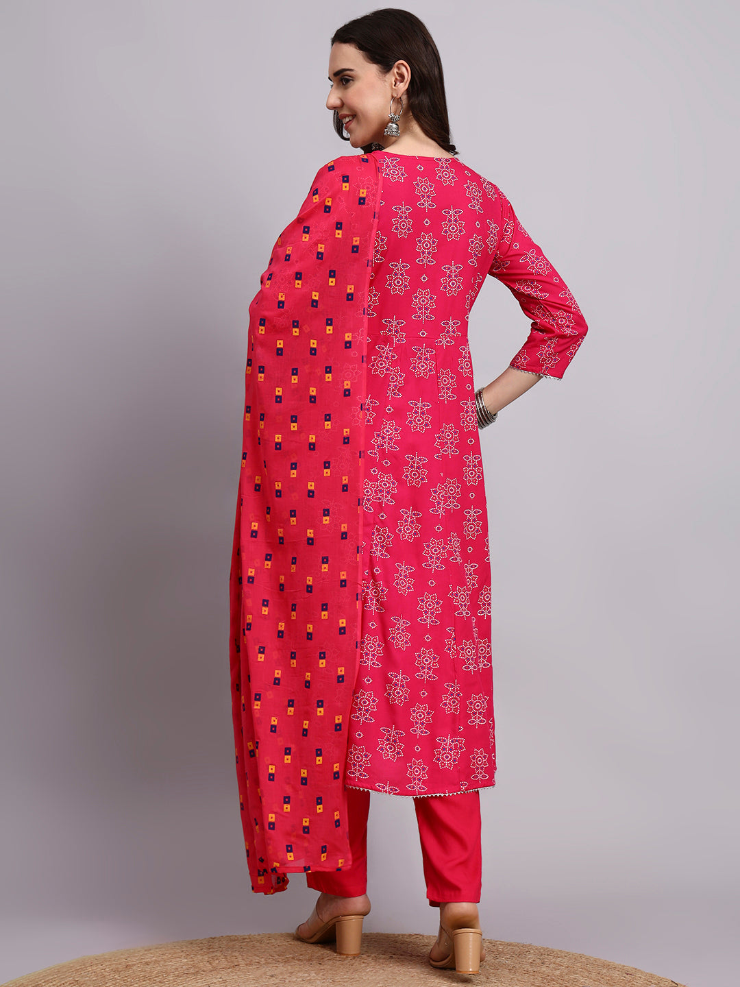 Women Pink Printed Cotton lurex kurta pant dupatta set