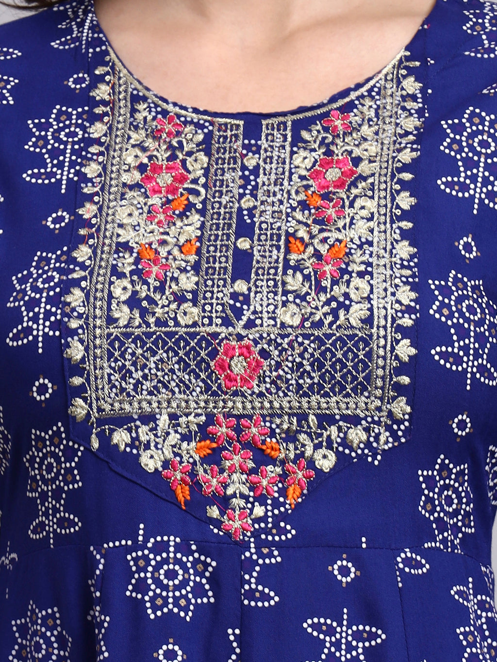 Women Blue Printed Cotton Katha kurta pant dupatta set