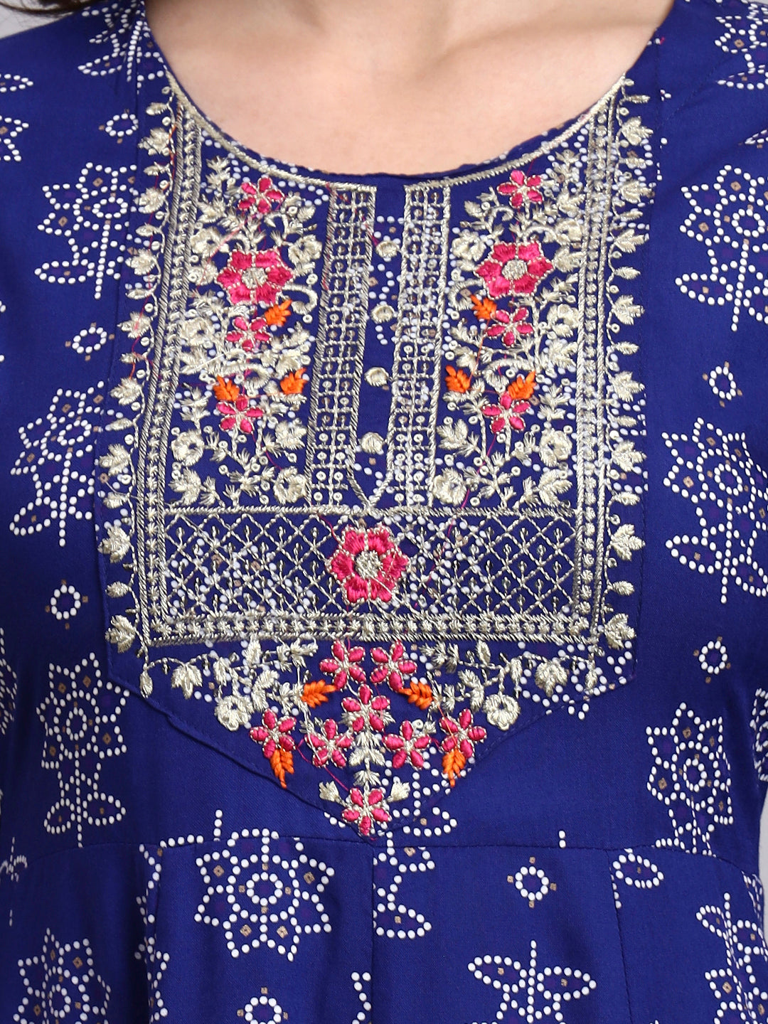 Women Blue Printed Cotton Katha kurta pant dupatta set