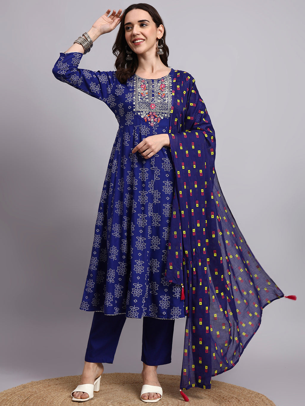 Women Blue Printed Cotton Katha kurta pant dupatta set