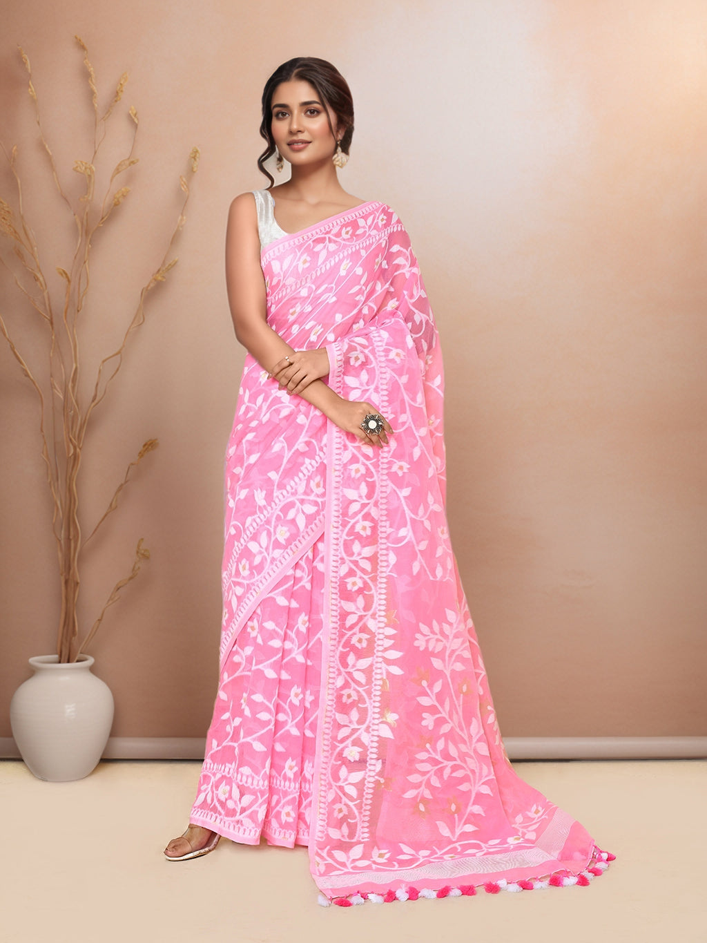 Women  Light Pink Cotton Blend Jamdani Saree without Blouse