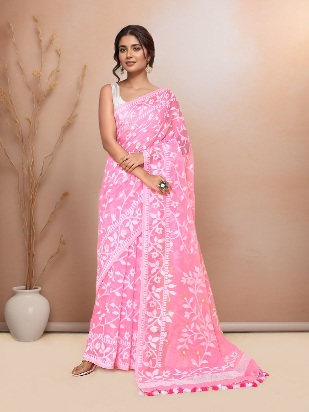Women  Light Pink Cotton Blend Jamdani Saree without Blouse