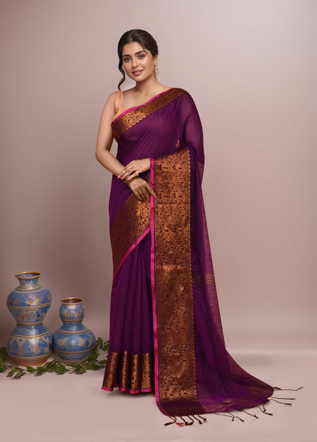 Women Wine Cotton Blend Handloom saree with Running Blouse