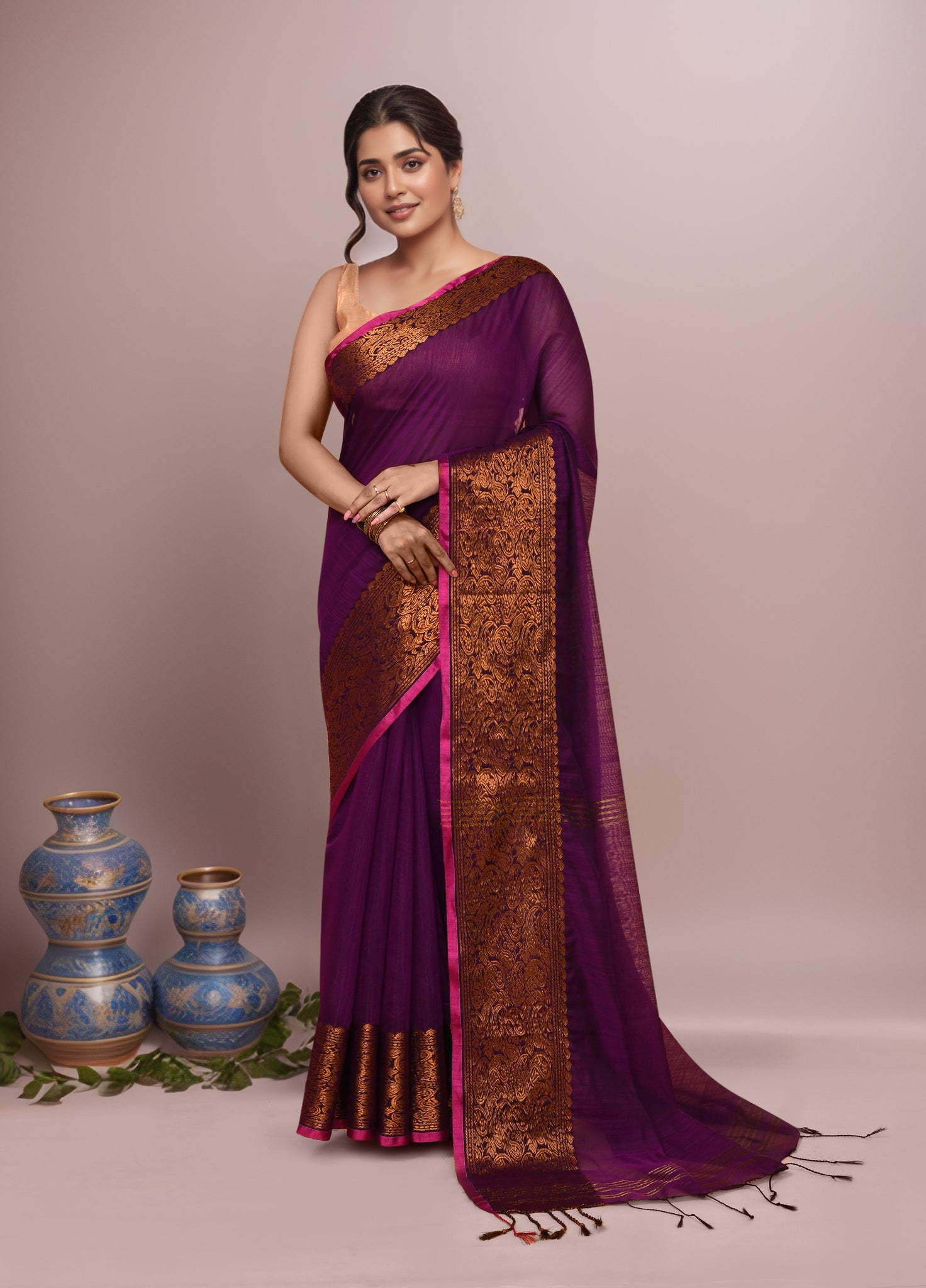 Women Wine Cotton Blend Handloom saree with Running Blouse