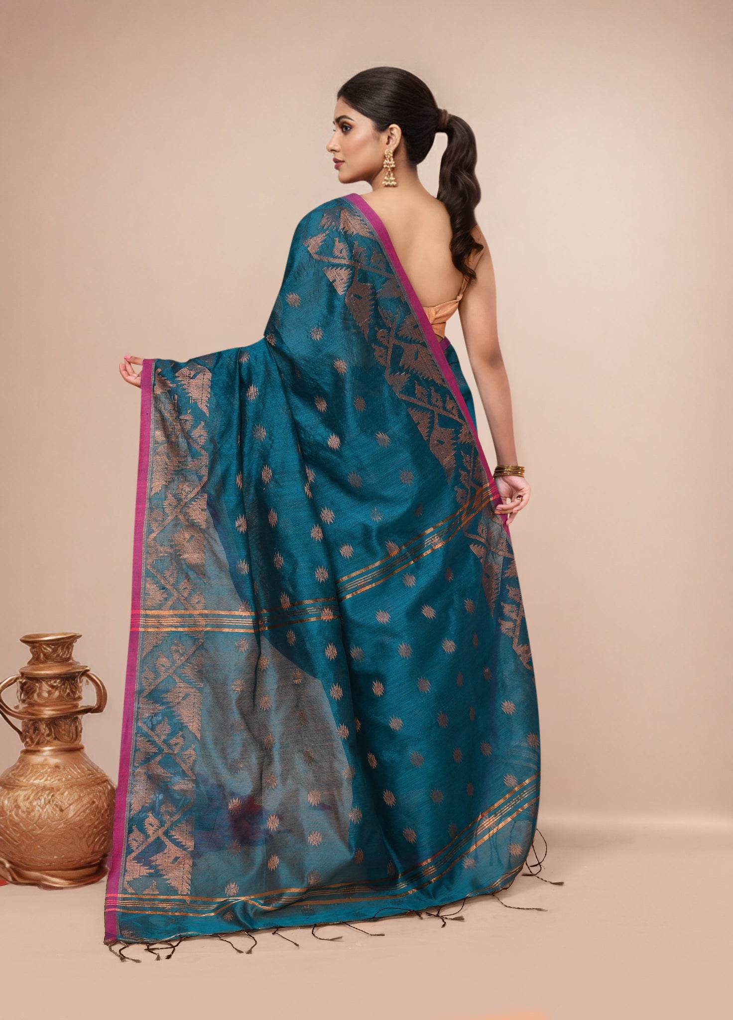 Women Blue Cotton Blend Handloom saree with Running Blouse