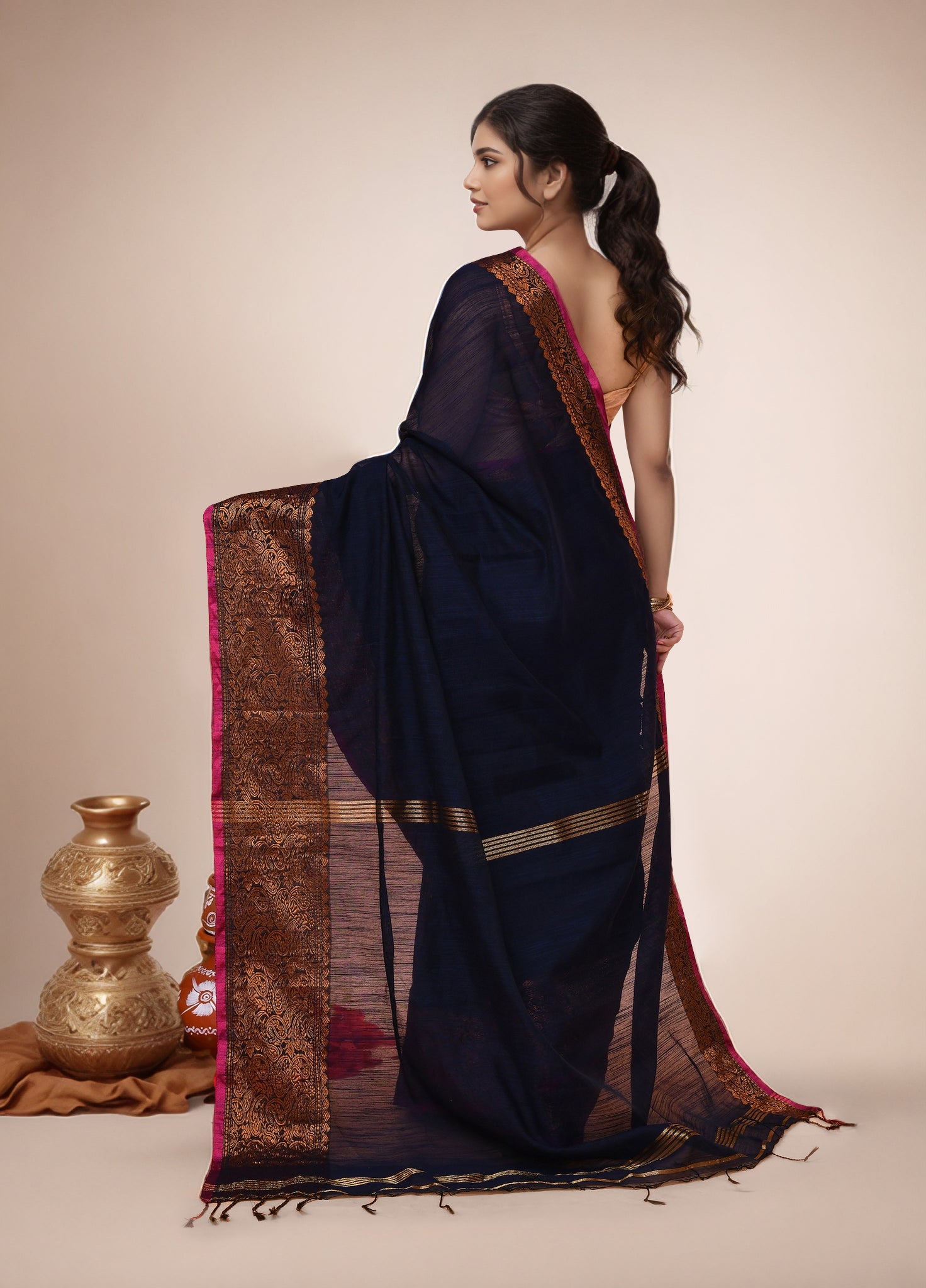 Women Dark Blue Cotton Blend Handloom saree with Running Blouse