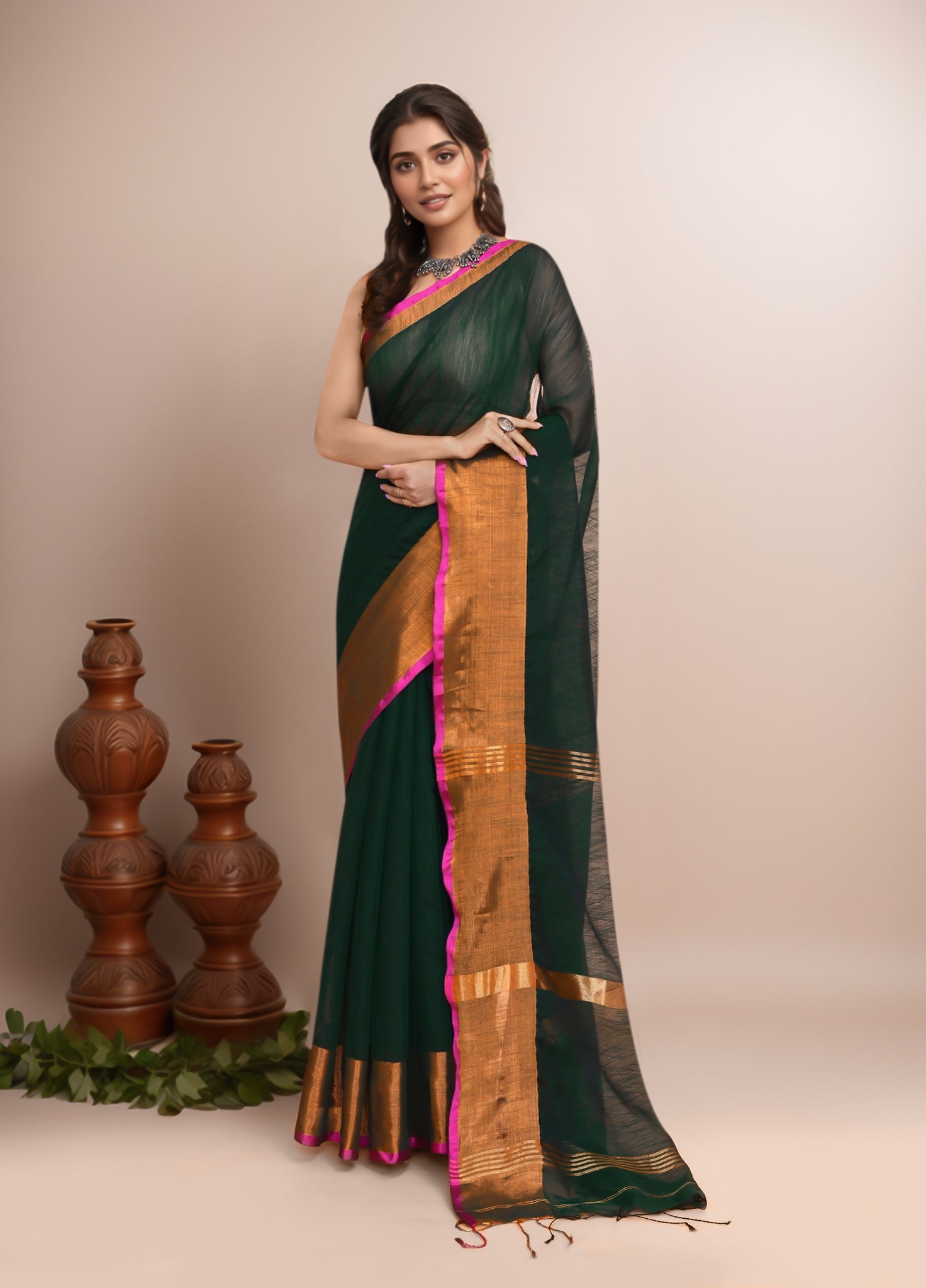 Women  Green Cotton Blend Handloom saree with Running Blouse