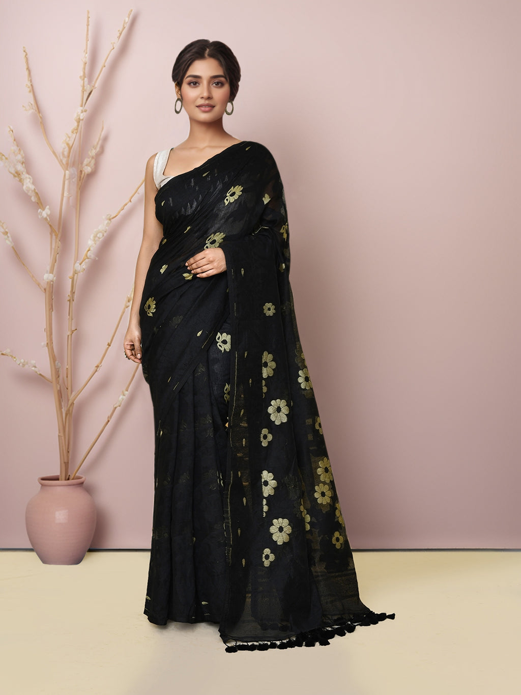 Women  Black Cotton Belnd Jamdani Saree without Blouse